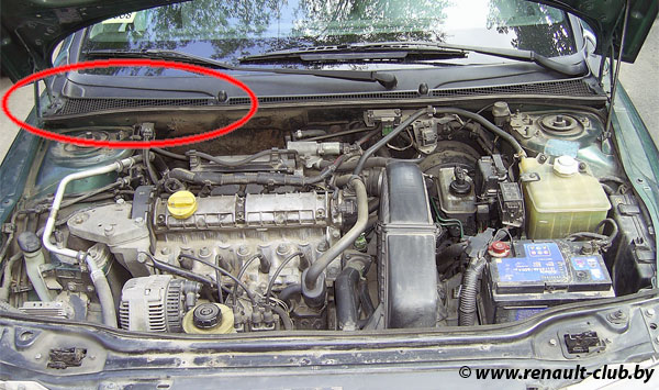 Замена фильтра салона Renault Laguna, фото 1
